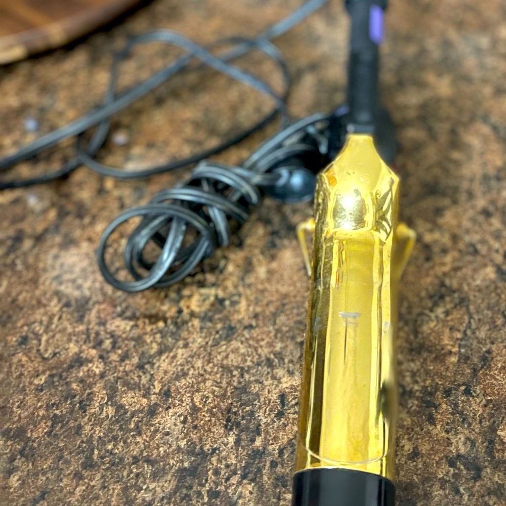 Curling Iron Hot Tool 3”